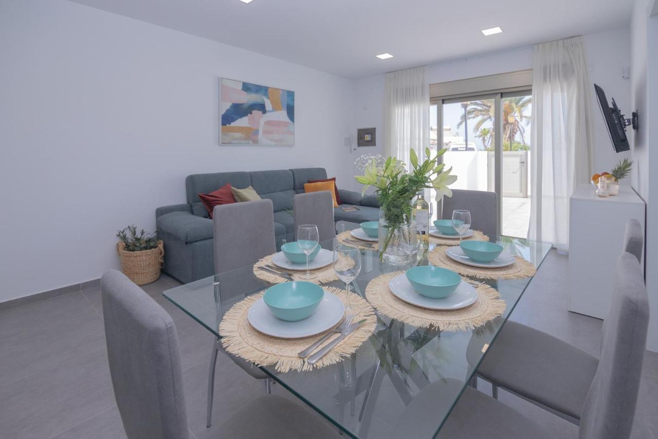 Apartment Family 1 Beachfront Corralejo By Holidays Home Dış mekan fotoğraf